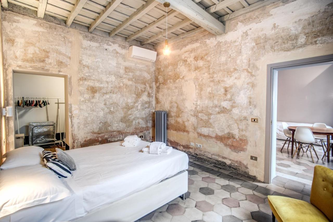 روما Stylish And Spacious Apartment Next To The Colosseum المظهر الخارجي الصورة